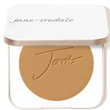 Load image into Gallery viewer, PurePressed® Base Mineral Foundation SPF 20/15 &amp; Refillable Compact
