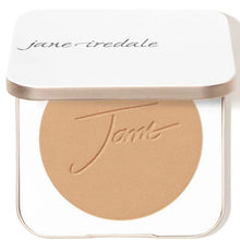 Load image into Gallery viewer, PurePressed® Base Mineral Foundation SPF 20/15 &amp; Refillable Compact

